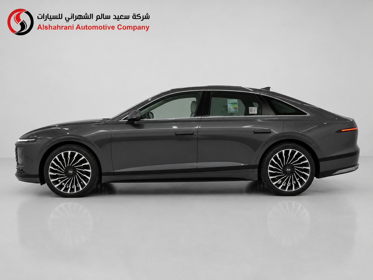 ChatGPT Image 18 مايو 2026، 03_19_25 م